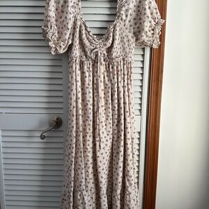 Elegant Floral Print Maxi Dress with Puff Sleeves